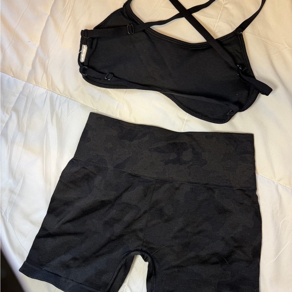 Black Women's Intimates Set - Picture 2 of 2